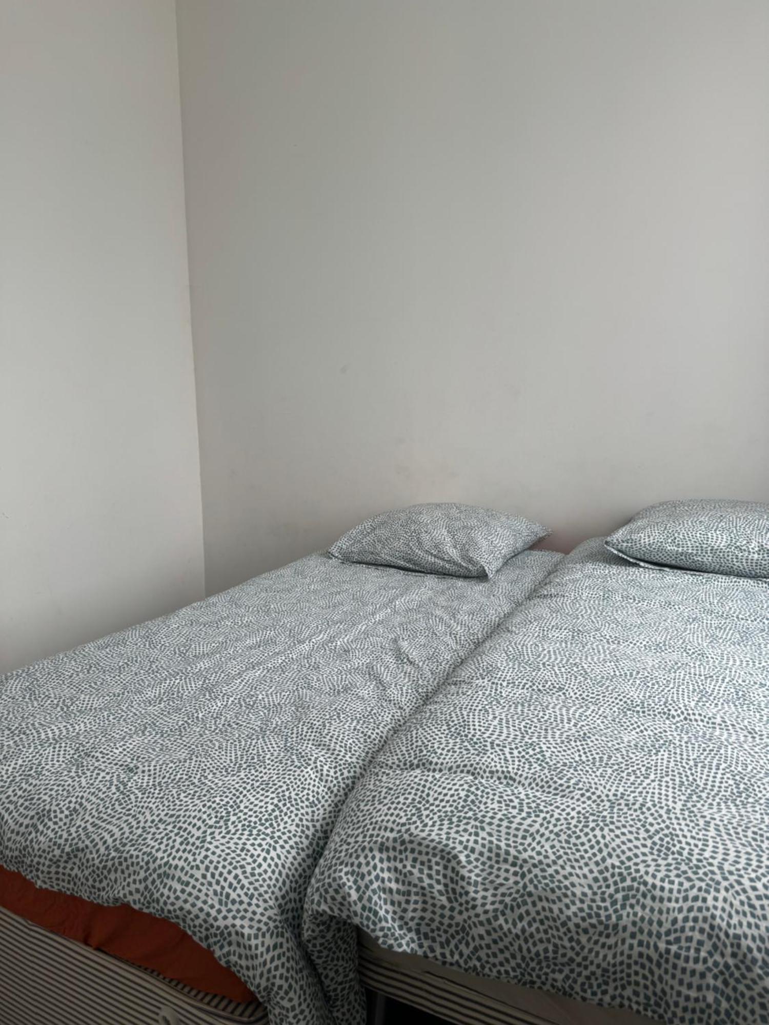 Philomene Apartment Romilly-sur-Seine Ngoại thất bức ảnh